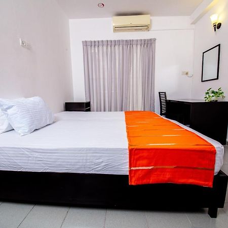 Hotel Asian House Colombo Exterior foto